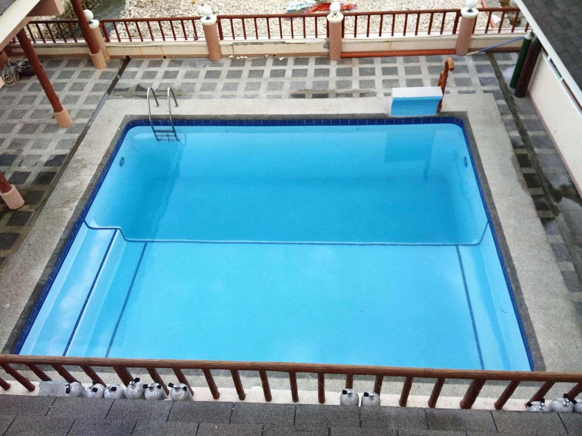 Punta House Hotel Мактан Екстериор снимка